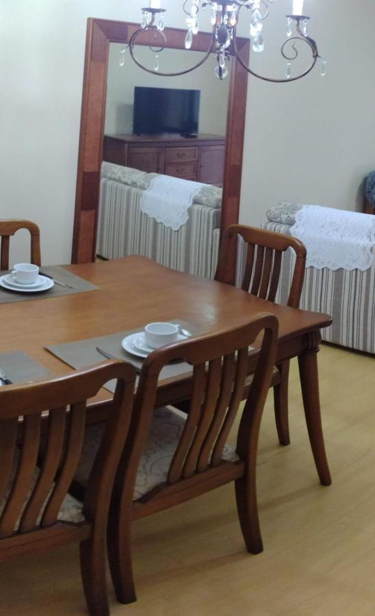 Apartamento Ensolarado No Centro De Gramado Lägenhet Exteriör bild